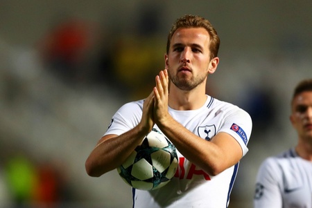 以其顽强的 以其顽强的