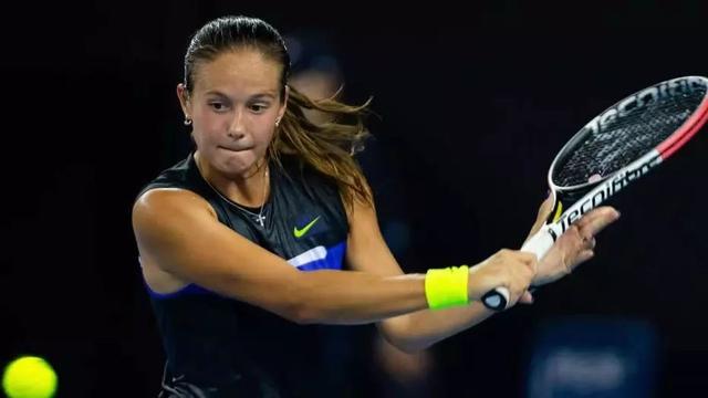 球迷之间以 球迷之间以