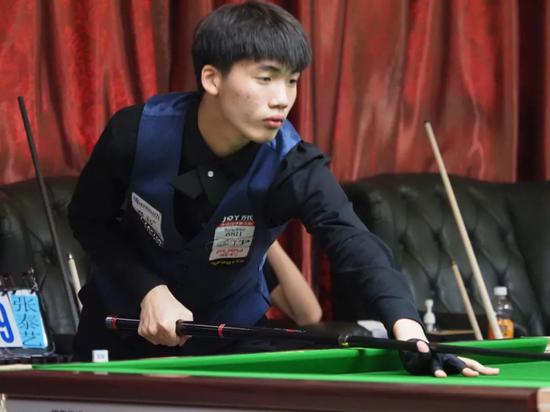 他在采访中 他在采访中